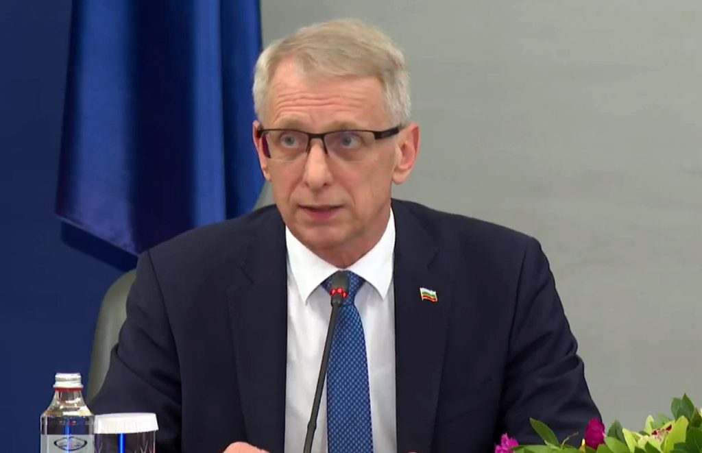 Николай Денков