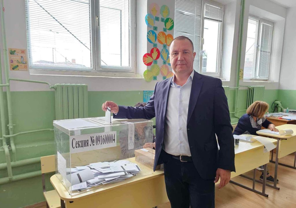Радослав Милев