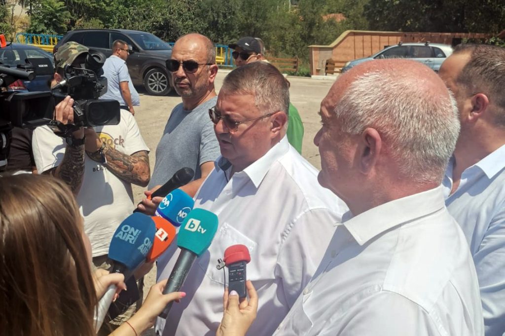пожари министър Ивайло Иванов