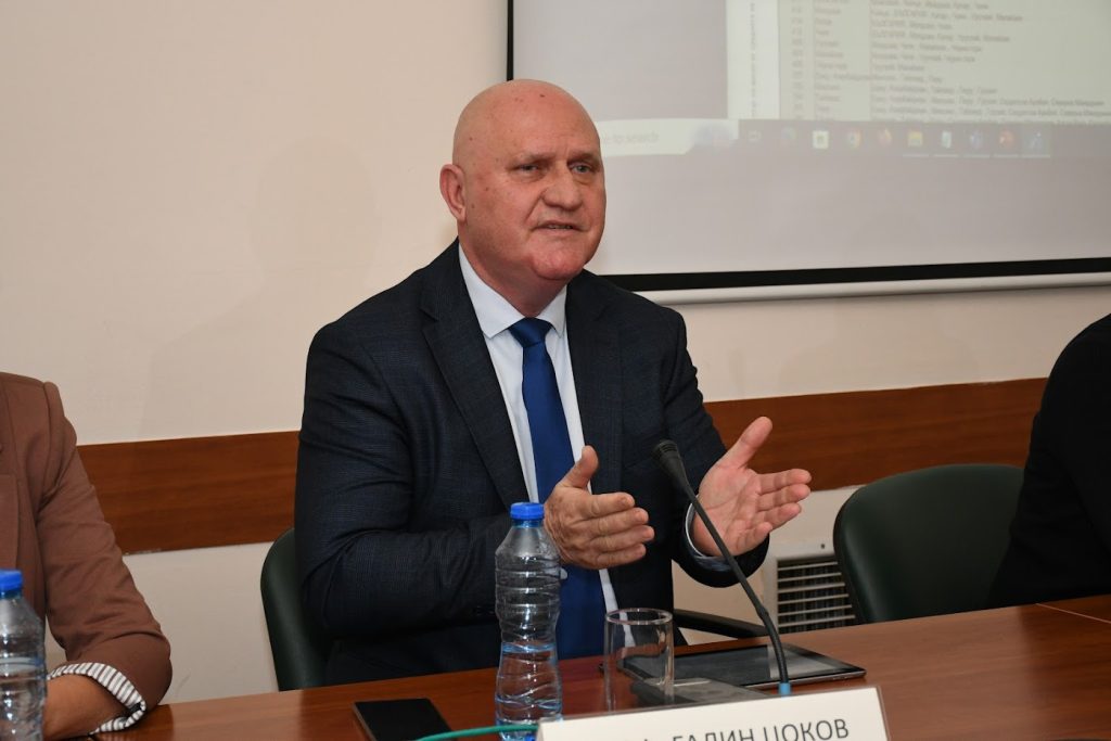От МОН обмислят матурите да се провеждат онлайн