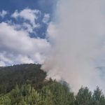 Пожарът на западния фронт в планината Славянка остава активен