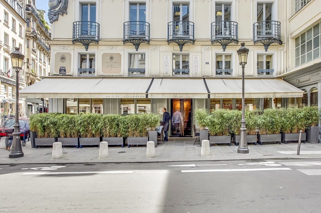 ресторант „Друан Facade Restaurant Drouant Paris