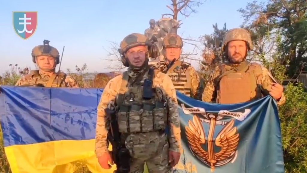 Украинските военни са отвоювали село Урожайне в Донецка област 3 украински войници