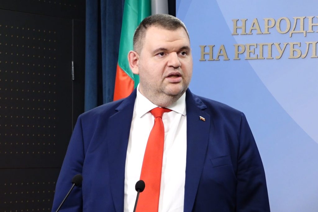 Пеевски има банкова сметка с над 3 милиона лева