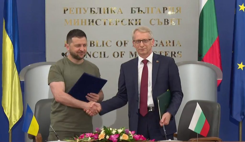 Зеленски ни благодари за свалянето на ембаргото върху вноса на украинско зърно 2 фгейу1 1