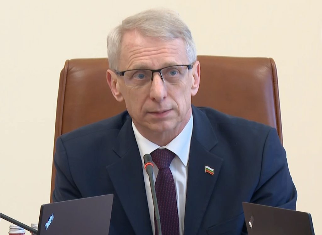 Николай Денков