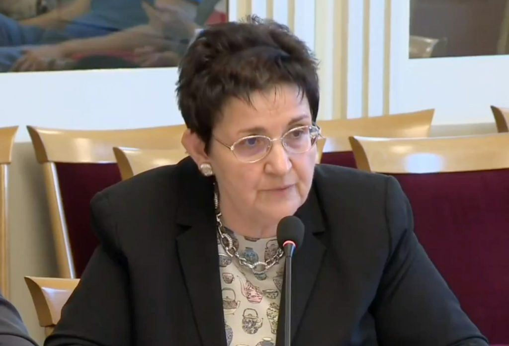 Министър Петкова категорично отрече да е участвала в среща за оказване на натиск на депутати, за която заговори Джевдет Чакъров 8 Бюджетната комисия в парламента започва работа по Бюджет 2025