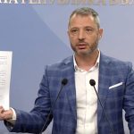 Парламент нов Делян Добрев