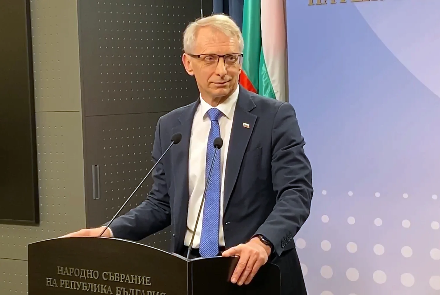ПП-ДБ недоволни, че служебният премиер Димитър Главчев няма присъства на изслушването в НС