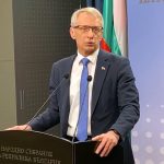 Николай Денков, денят по диагонал